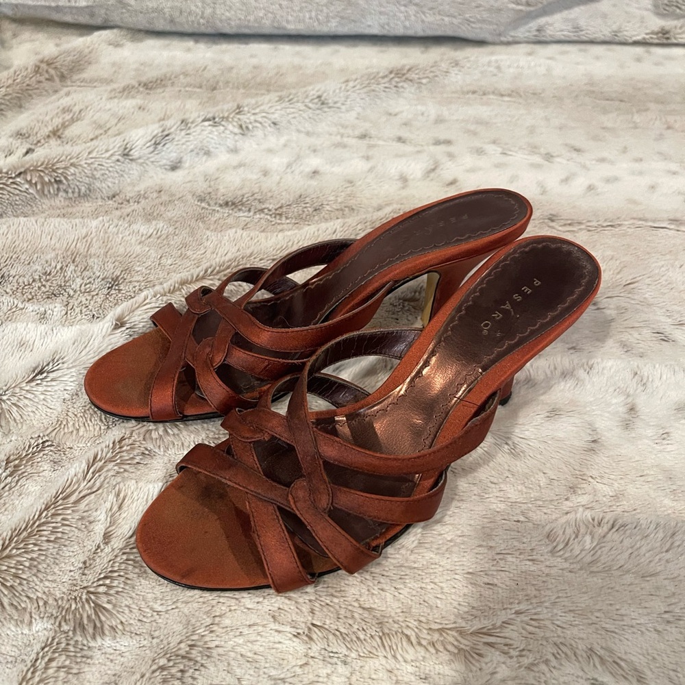 Pesaro Copper Strappy Sandals – Size 7M